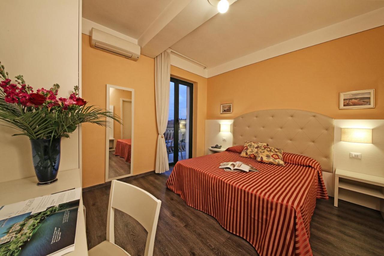 Hotel Panoramica Salò Εξωτερικό φωτογραφία