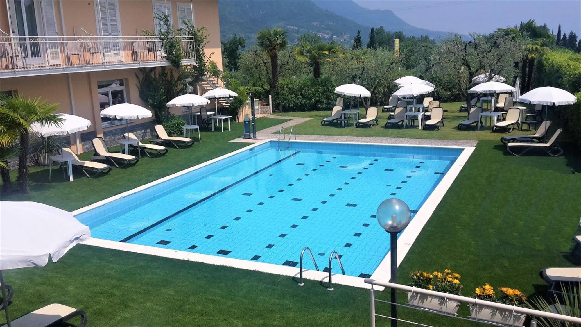Hotel Panoramica Salò Εξωτερικό φωτογραφία