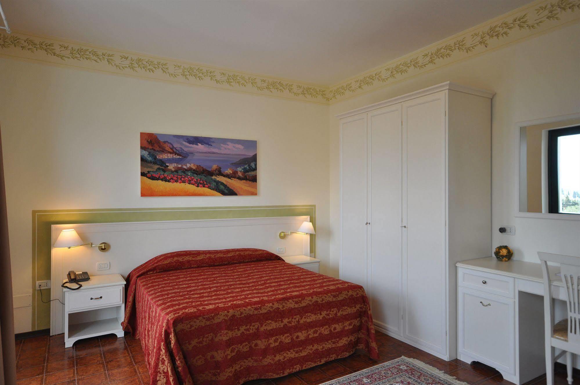 Hotel Panoramica Salò Εξωτερικό φωτογραφία
