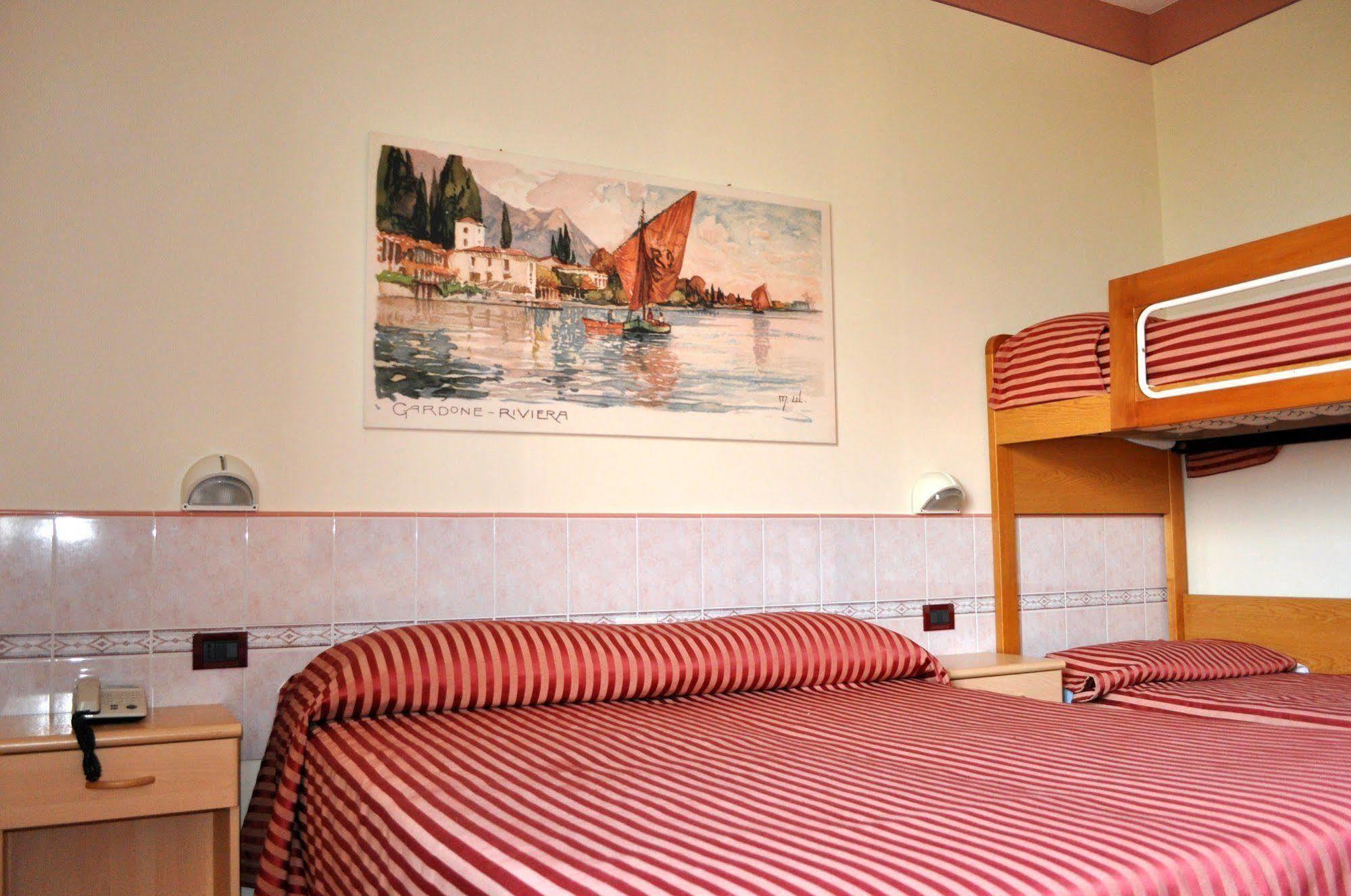 Hotel Panoramica Salò Εξωτερικό φωτογραφία